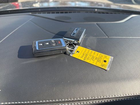 Certified 2022 Jeep Grand Cherokee Overland image 20