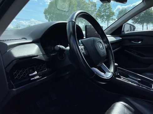 Certified 2023 Honda Accord Touring image 27