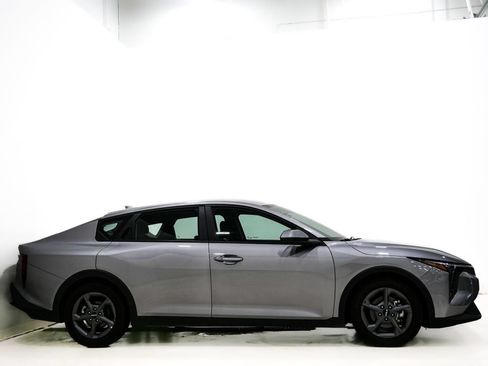 Used 2025 Kia K4 FWD image 4
