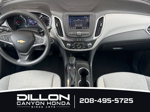 Used 2022 Chevrolet Equinox LS w/ LS Convenience Package AWD/4WD image 13