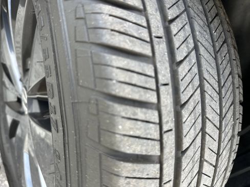 Used 2024 Volkswagen Taos S image 8