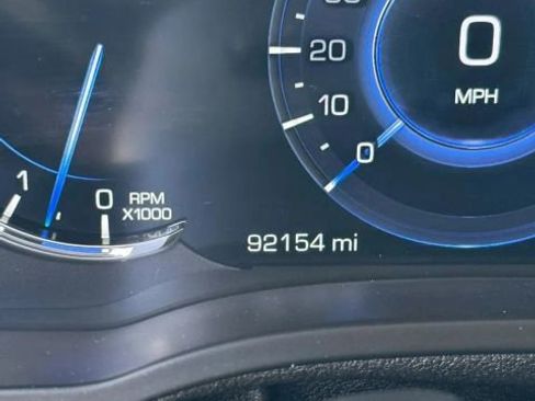 Used 2018 Cadillac Escalade ESV Platinum AWD/4WD image 16