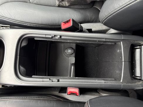 Used 2018 Dodge Journey Crossroad w/ Popular Equipment Group FWD image 37