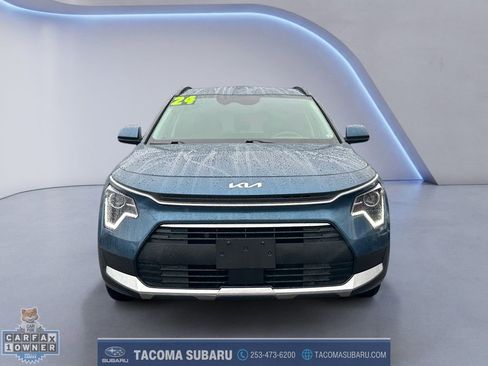 Used 2024 Kia Niro EX image 8