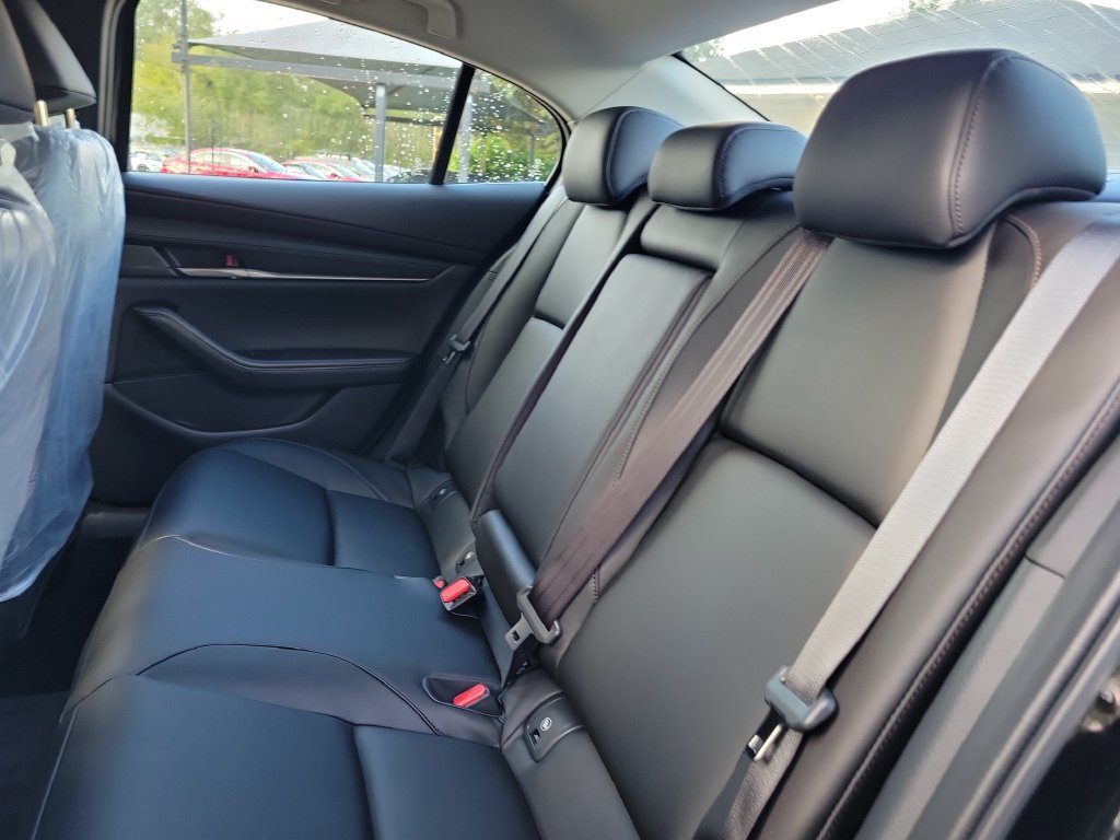 New 2026 MAZDA MAZDA3 s Sport FWD image 11