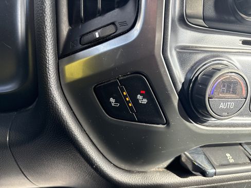 Used 2017 Chevrolet Silverado 1500 LT w/ All Star Edition image 27