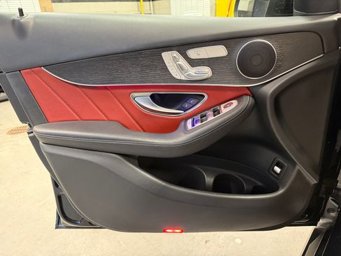 Certified 2022 Mercedes-Benz GLC 300 4MATIC image 13