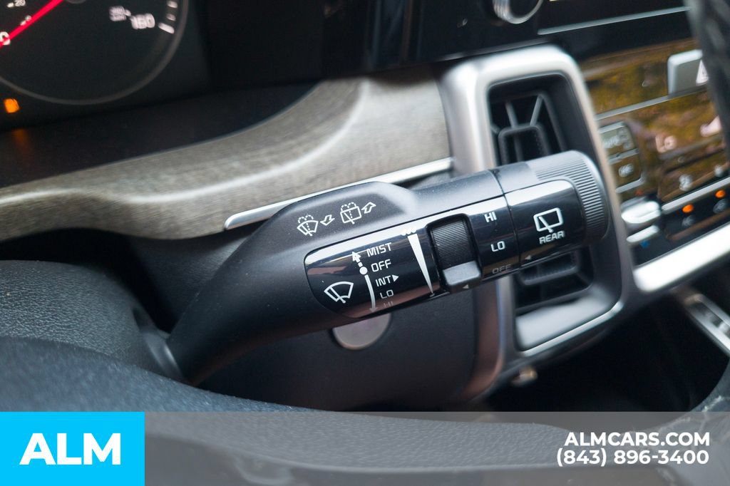 Used 2023 Kia Sorento S w/ Panoramic Sunroof Package AWD/4WD image 34