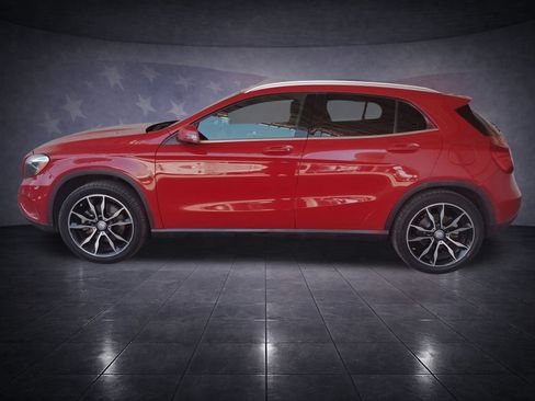 Used 2017 Mercedes-Benz GLA 250 w/ Premium Package image 2