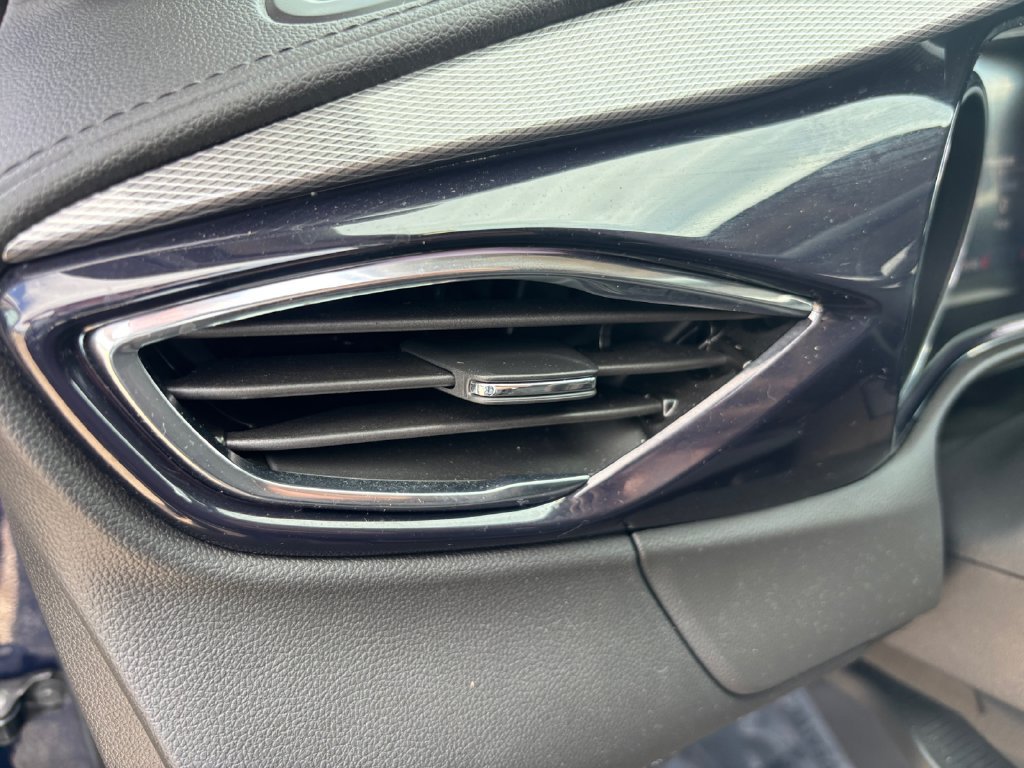 Used 2023 Buick Encore GX Select FWD image 14