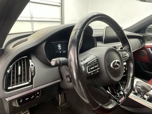 Used 2019 Kia Stinger GT2 AWD/4WD image 19