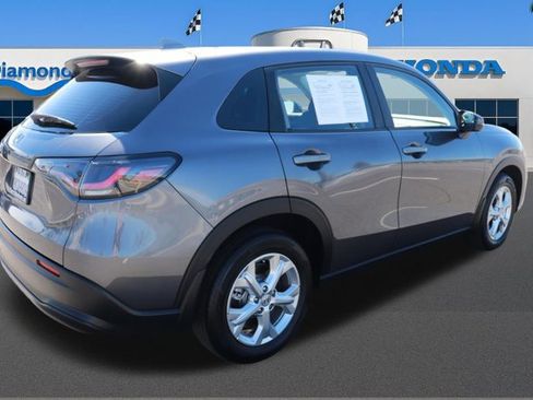 Used 2024 Honda HR-V LX image 7
