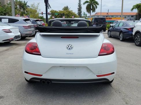 Used 2019 Volkswagen Beetle 2.0T SE FWD image 5