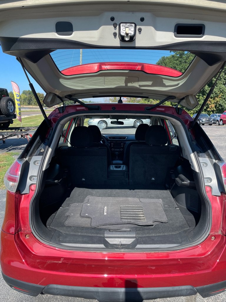 Used 2014 Nissan Rogue S AWD/4WD image 18
