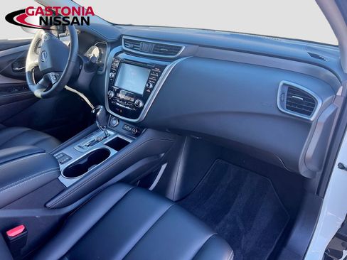 Used 2024 Nissan Murano SV w/ SV Midnight Edition Package image 38