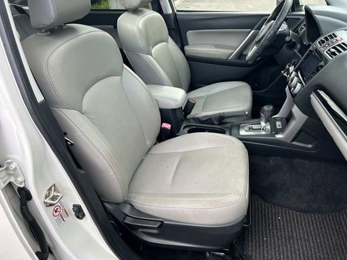 Used 2017 Subaru Forester 2.5i Limited w/ Popular Package #1 AWD/4WD image 28