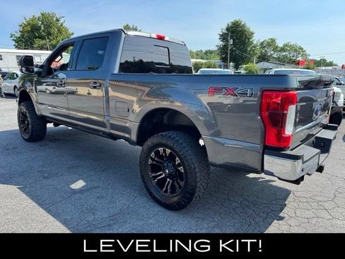 Used 2019 Ford F250 Lariat w/ Lariat Ultimate Package AWD/4WD image 4