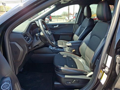 Used 2025 Ford Escape ST-Line AWD/4WD image 13