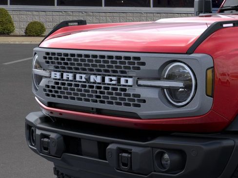 New 2025 Ford Bronco Badlands AWD/4WD image 19