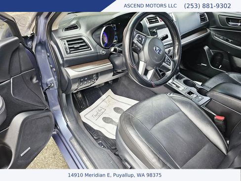 Used 2015 Subaru Legacy 2.5i Limited image 9