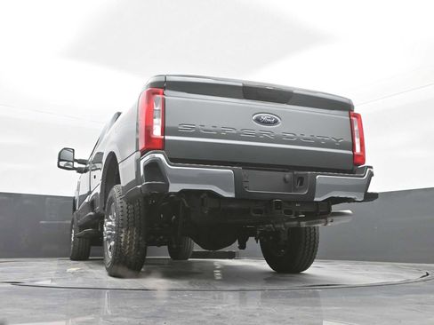 New 2025 Ford F350 XLT image 26