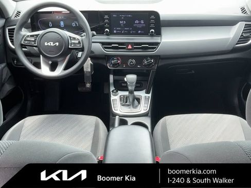 Certified 2024 Kia Seltos LX AWD/4WD image 15