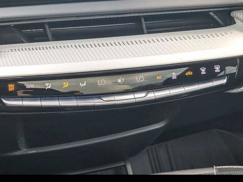 Certified 2025 Cadillac Optiq Luxury 2 w/ LPO, Floor Liner Package AWD/4WD image 26