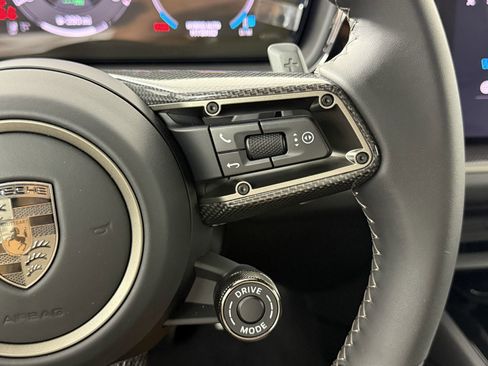 New 2025 Porsche Cayenne Turbo image 20