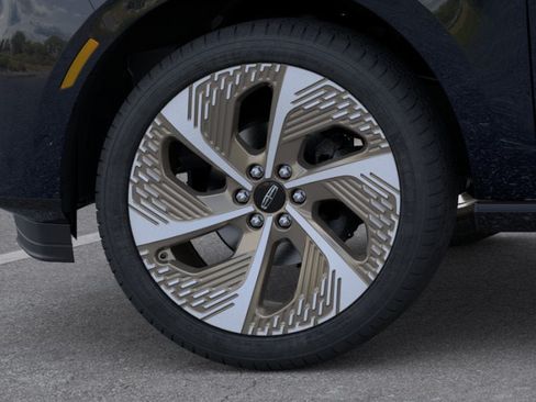 New 2026 Lincoln Navigator L Black Label AWD/4WD image 19