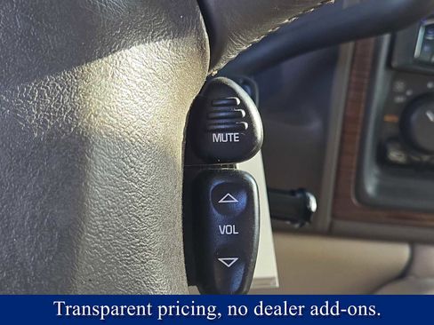 Used 2002 Cadillac Escalade image 23
