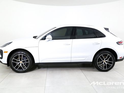 Used 2024 Porsche Macan w/ Premium Plus Package AWD/4WD image 5