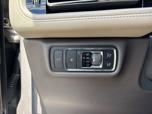 Used 2020 Lincoln Aviator Reserve w/ Equipment Group 202A AWD/4WD image 15