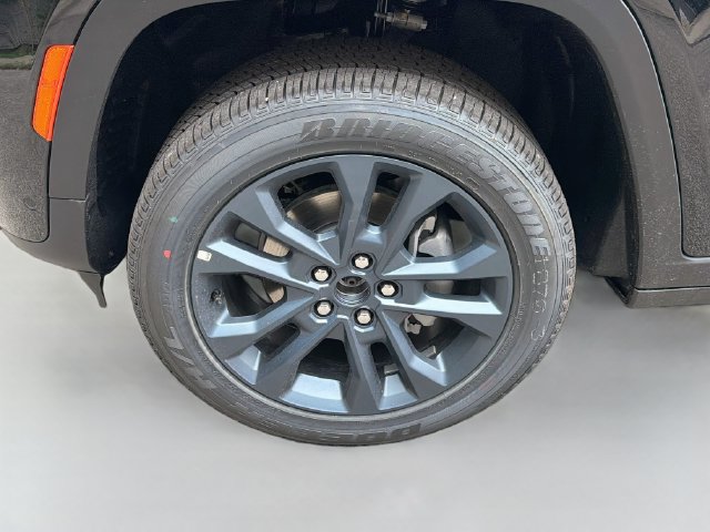 New 2026 Jeep Grand Cherokee Limited AWD/4WD image 29
