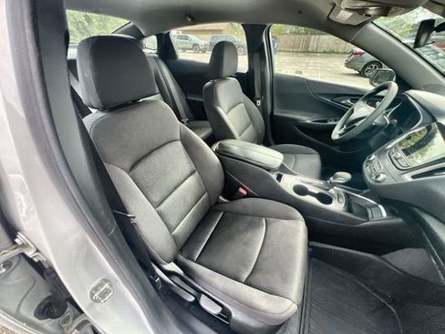 Used 2024 Chevrolet Malibu LT w/ LPO, Floor Liner Package image 27