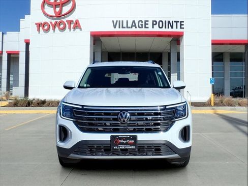 Used 2024 Volkswagen Atlas SE image 10