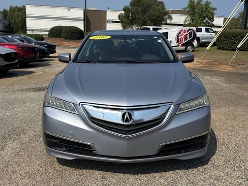 Used 2016 Acura TLX FWD image 8