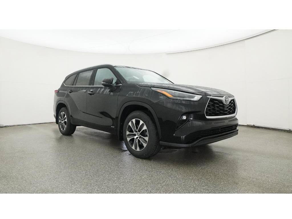 Used 2026 Toyota Highlander XLE AWD/4WD image 35
