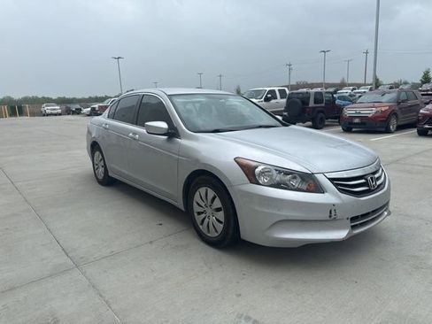 Used 2011 Honda Accord LX image 1