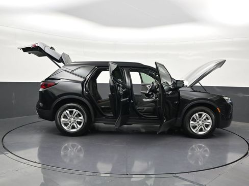 Used 2021 Chevrolet Blazer LT FWD image 34