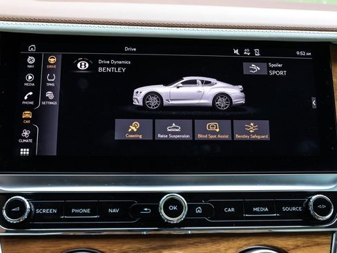 Used 2024 Bentley Continental GT image 13