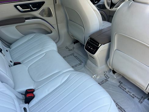 Certified 2023 Mercedes-Benz EQS 580 4MATIC SUV image 34