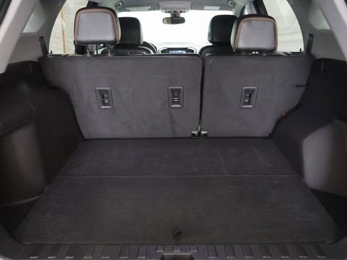 Used 2023 GMC Terrain AT4 image 14