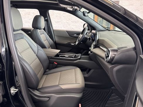 Used 2025 Chevrolet Equinox LT w/ Convenience Package II FWD image 51
