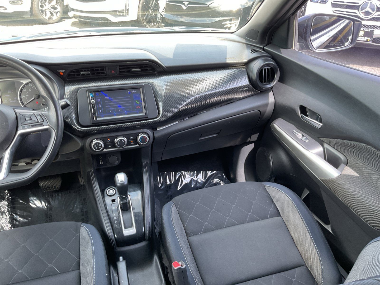 Used 2018 Nissan Kicks S FWD image 16