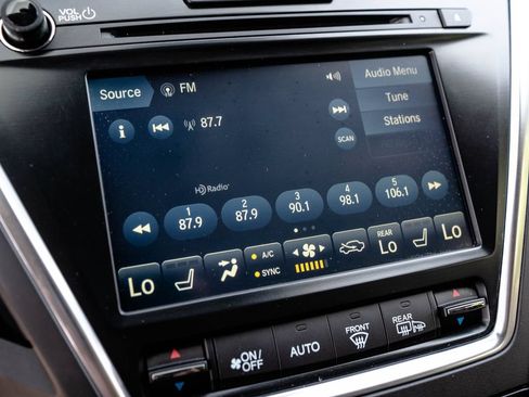 Certified 2020 Acura MDX w/ Technology Package AWD/4WD image 31