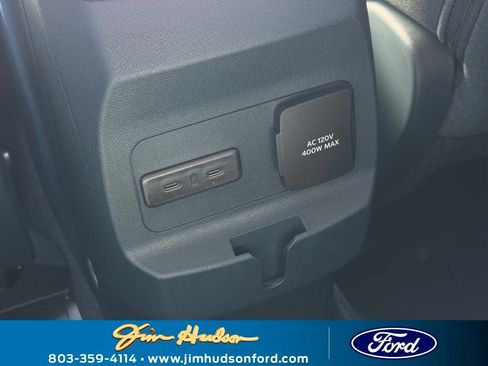 New 2025 Ford Maverick XLT w/ XLT Luxury Package image 9