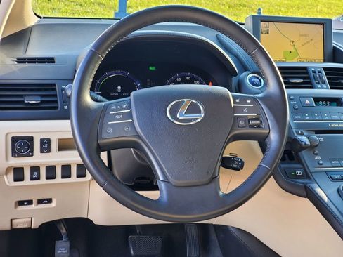 Used 2011 Lexus HS 250h image 7