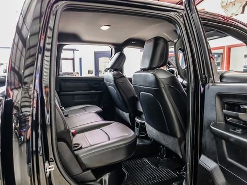 Used 2023 RAM 2500 Tradesman w/ Chrome Appearance Group AWD/4WD image 40