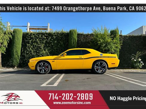 Used 2012 Dodge Challenger SRT8 Yellow Jacket w/ Premium Sound Group image 10