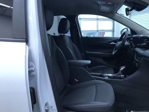 Used 2025 Buick Encore GX Preferred image 23